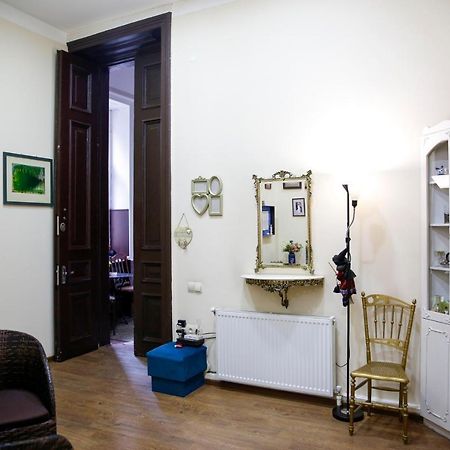 Apartment On Chubinashvili 30 Tiflis Dış mekan fotoğraf